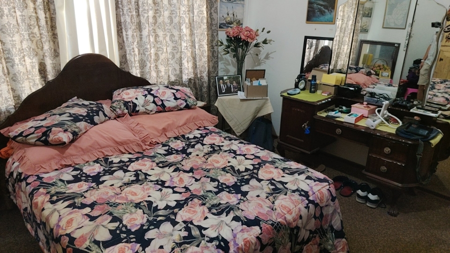 3 Bedroom Property for Sale in Roosheuwel Ext 2 North West